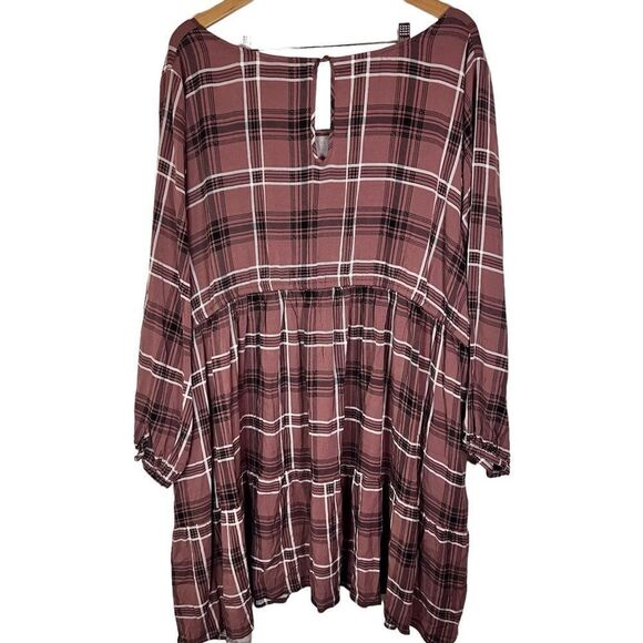 Torrid 6X Plaid Flowy Scoop Neck Dress with Eyelet Hook on Back.  New Condition - Picture 3 of 10